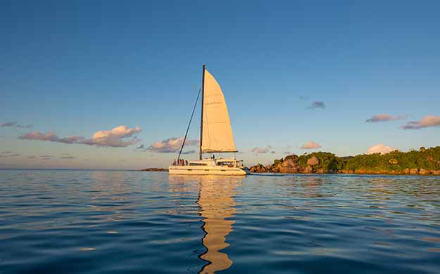 1 seychelles navigation catamaran catlante