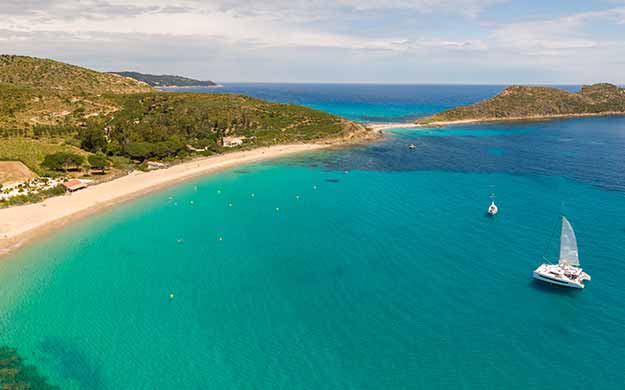 4 provence le cap taillat en catamaran