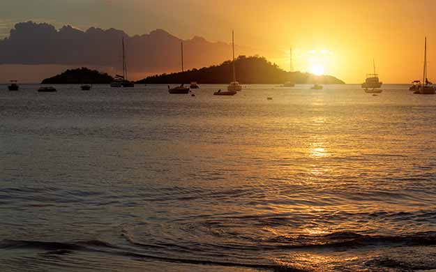 5 guadeloupe ilets pigeon coucher soleil