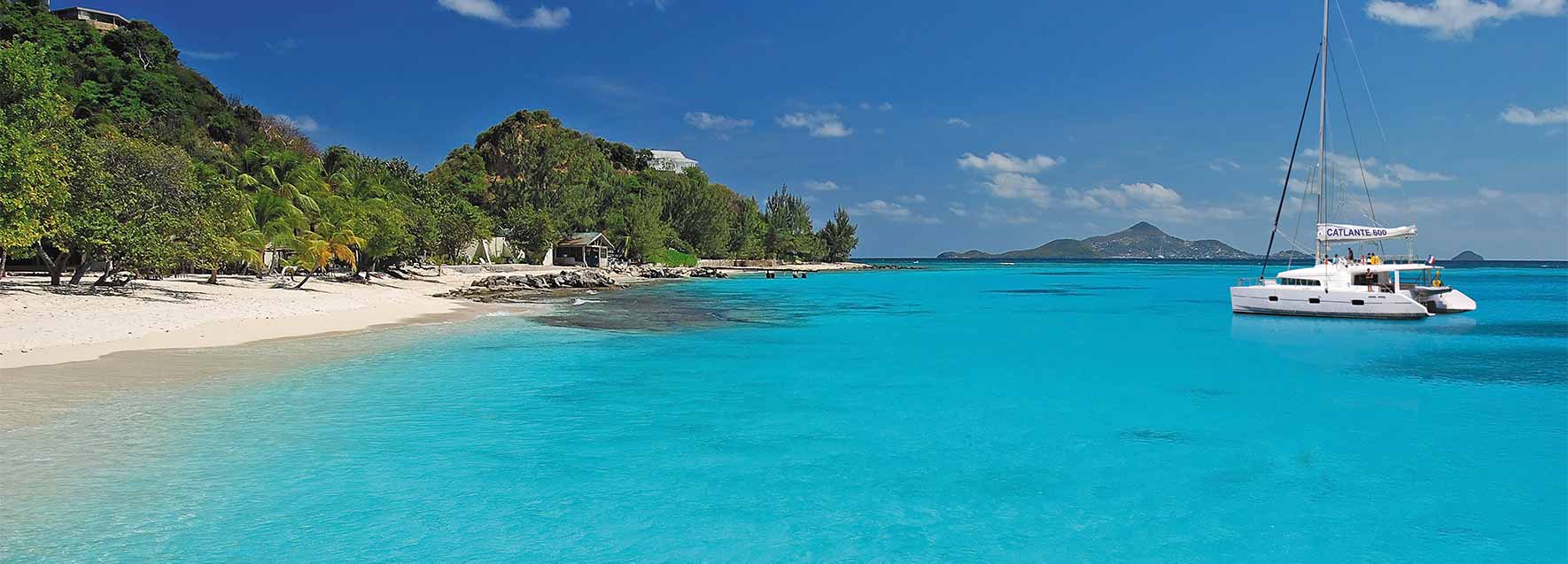 grenadines palm island plage catlante 